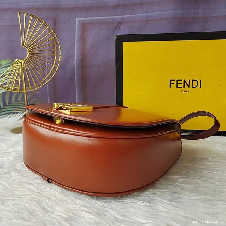 Vintage HOT In Medium Fendi Brown Calf C'mon Leather Bag 0614